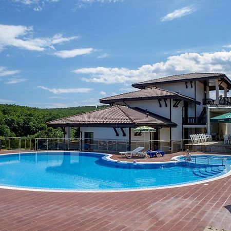 St George Apartcomplex Skorpilovci Kültér fotó