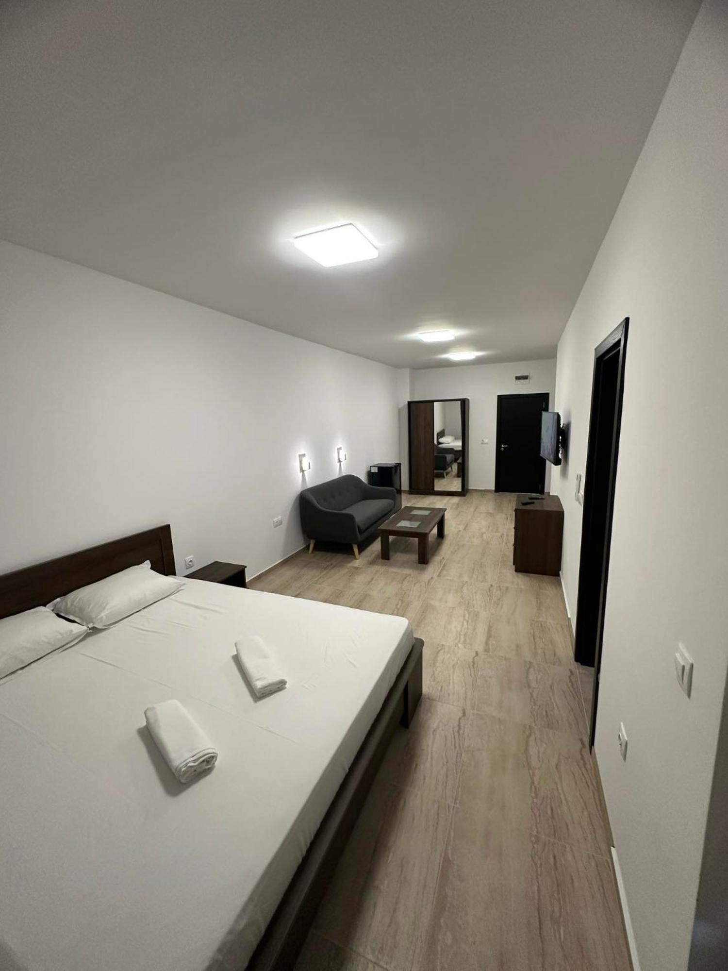 St George Apartcomplex Skorpilovci Kültér fotó
