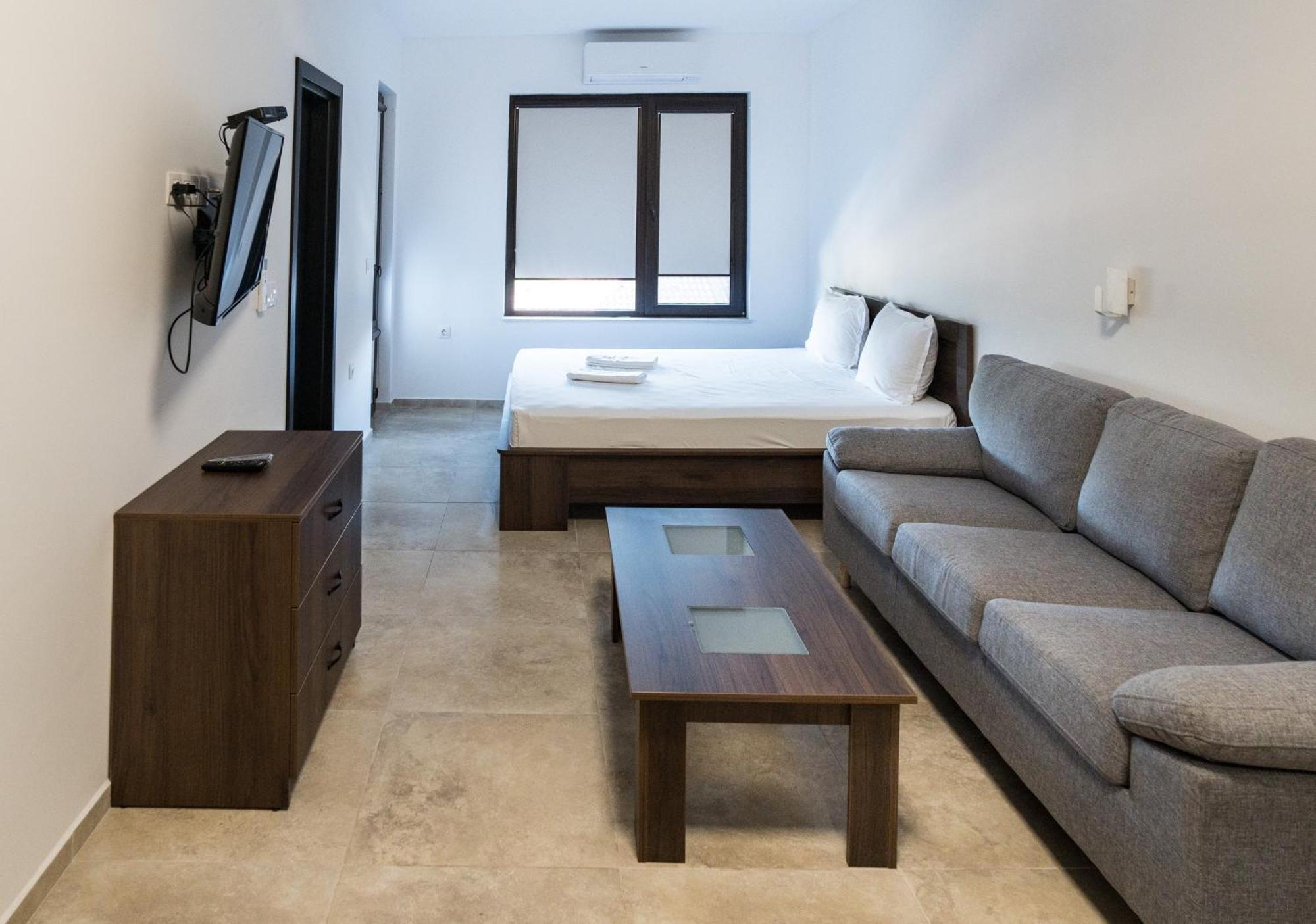 St George Apartcomplex Skorpilovci Kültér fotó