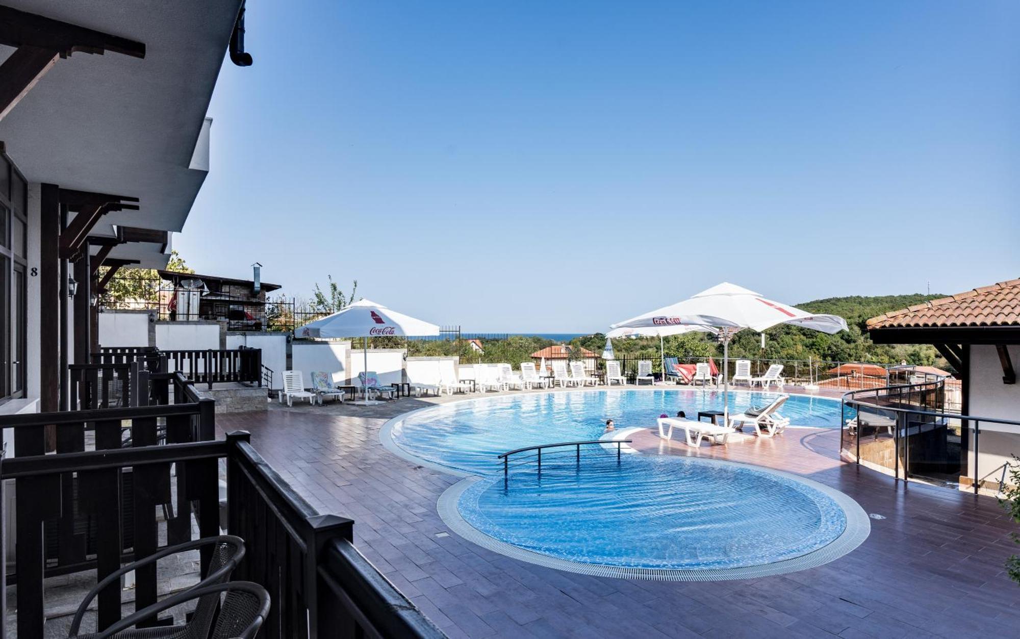 St George Apartcomplex Skorpilovci Kültér fotó