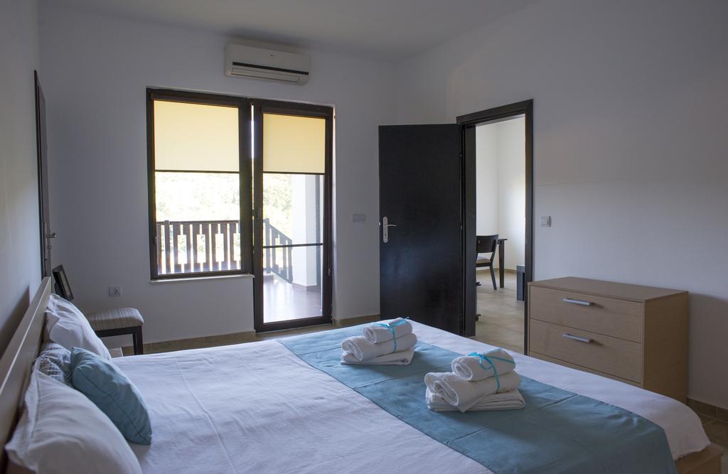 St George Apartcomplex Skorpilovci Kültér fotó