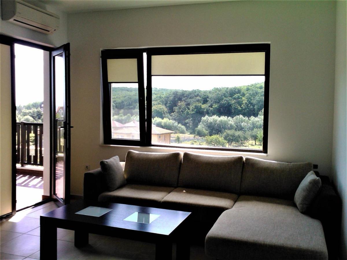 St George Apartcomplex Skorpilovci Kültér fotó