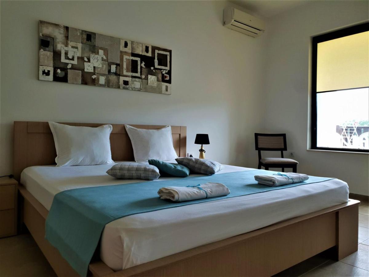 St George Apartcomplex Skorpilovci Kültér fotó