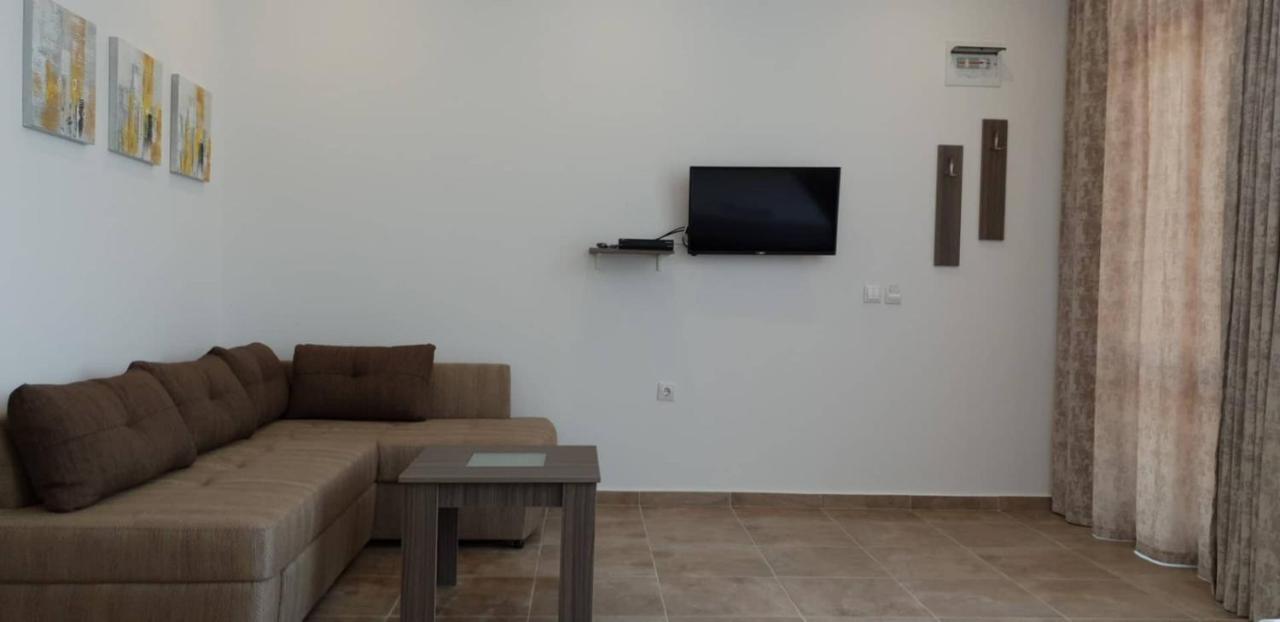 St George Apartcomplex Skorpilovci Kültér fotó